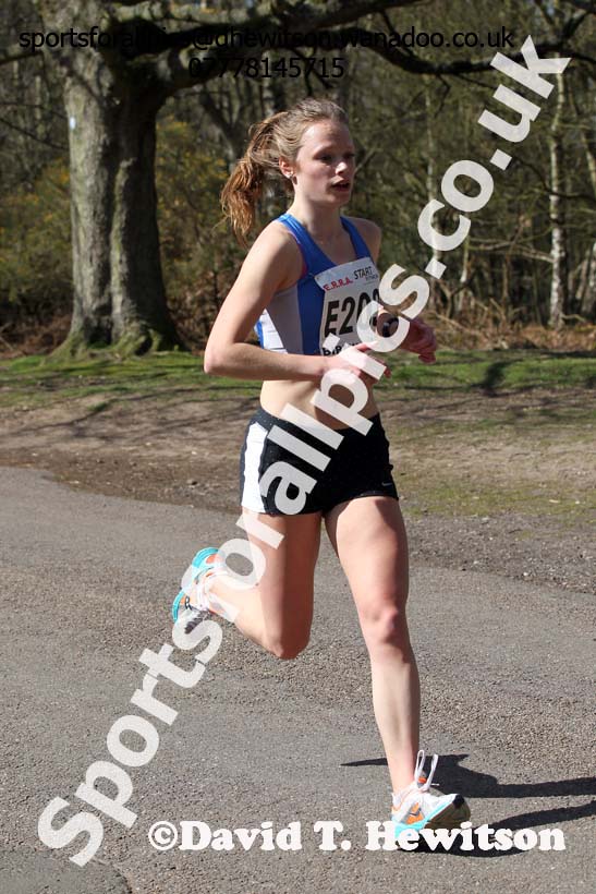 Womens 6 stage relay, Enlgish National 12 and 6 Stage Road Relays. Photo: David T. Hewitson/Sports for All Pics